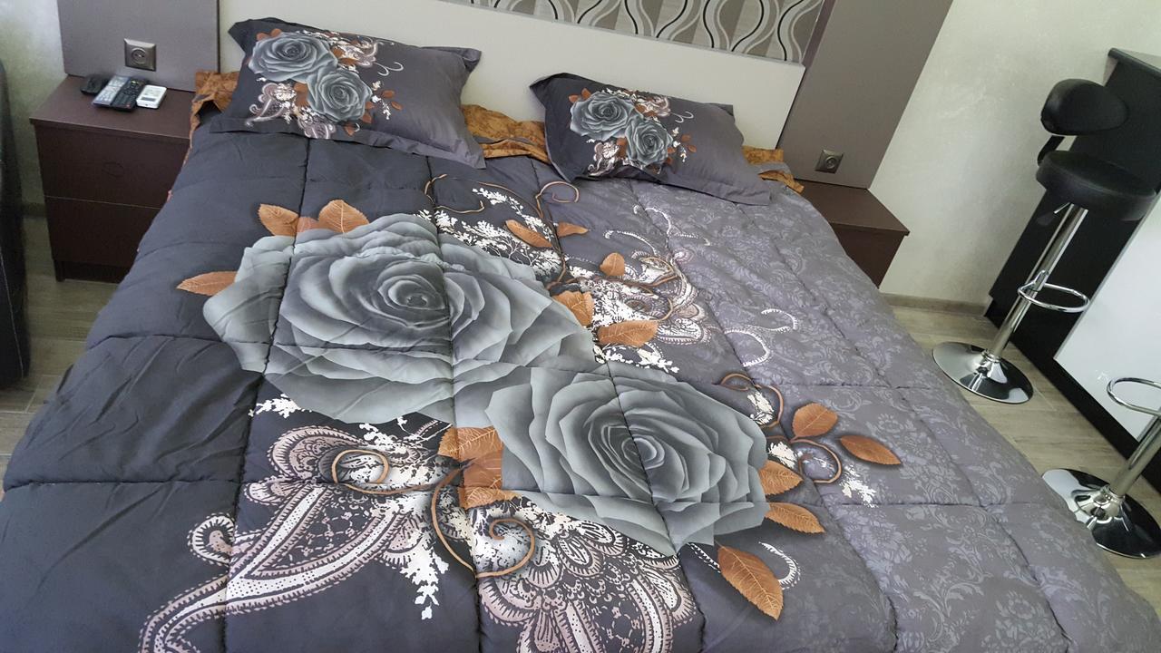 Roini Apartment Батумі Екстер'єр фото