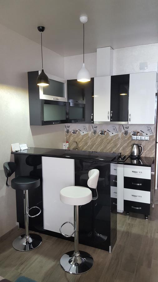 Roini Apartment Батумі Екстер'єр фото